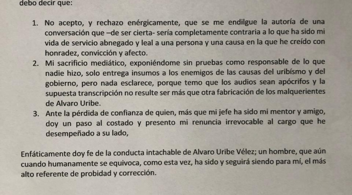 Renuncia María Claudia Daza