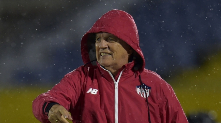 Julio Comesaña, Junior