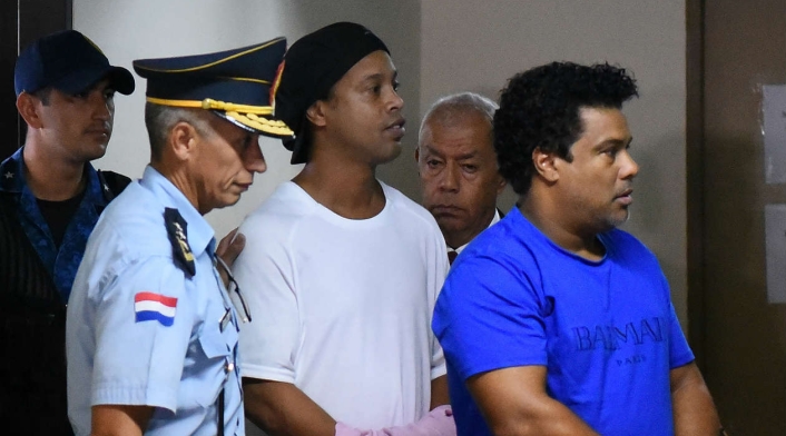 Ronaldinho - Ronaldinho - 2020