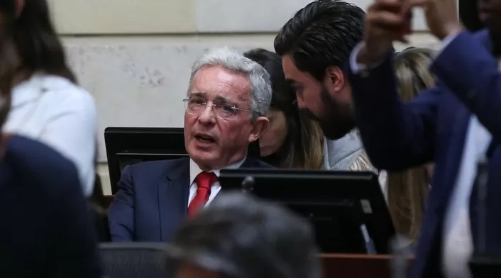 Álvaro Uribe en el Congreso de la República