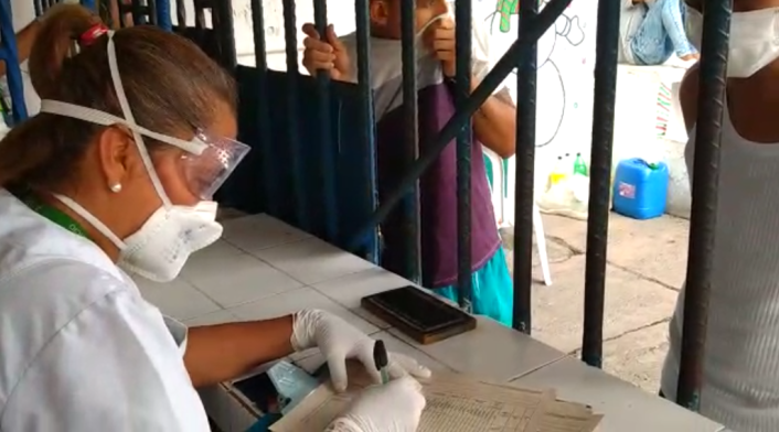 Instituto Nacional de Salud toma muestras masivas de COVID-19 en cárcel de Villavicencio