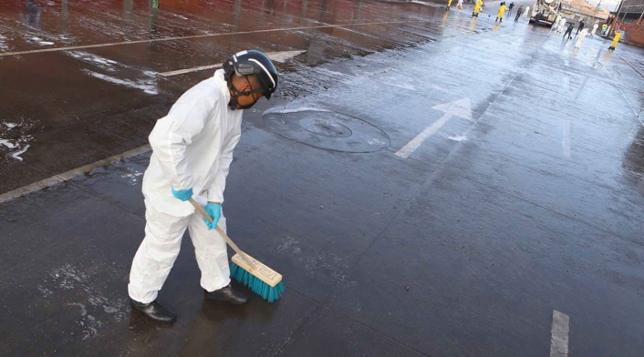Así fue el proceso de desinfección de Corabastos en Bogotá en medio de la amenaza del coronavirus.