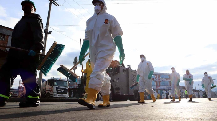 Así fue el proceso de desinfección de Corabastos en Bogotá en medio de la amenaza del coronavirus.