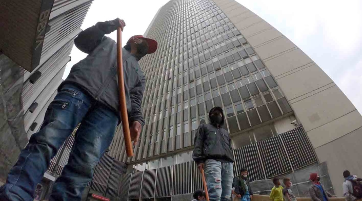 La Unidad de Víctimas, por tratarse de desplazados, está atendiendo a esta población.