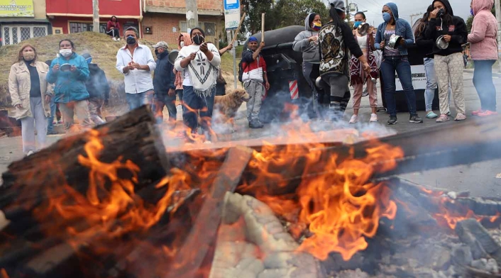 De nada han servido para bajar los ánimos las explicaciones de la Alcaldía de Bogotá.