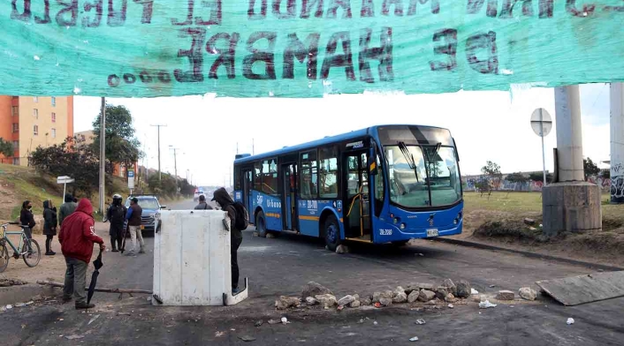 No se ha permitido el paso a camiones, buses y vehículos cisterna.