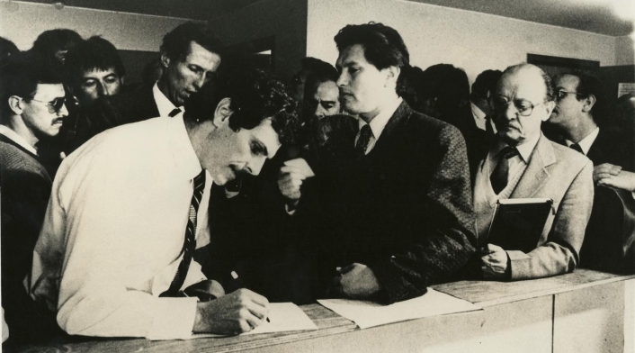 Carlos Pizarro