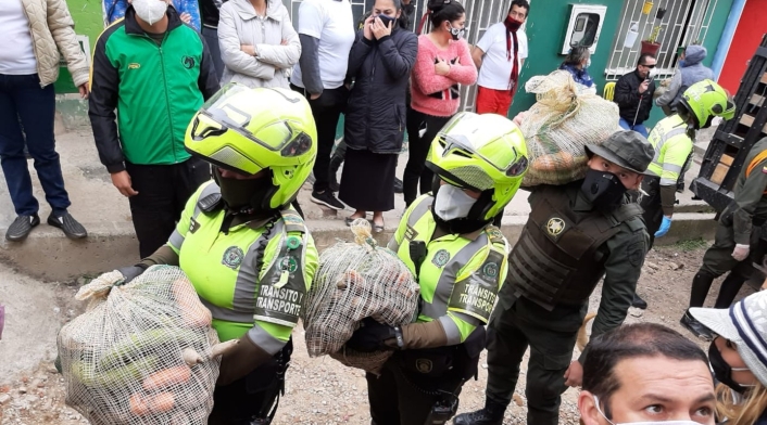 Entrega de mercados en Bogotá