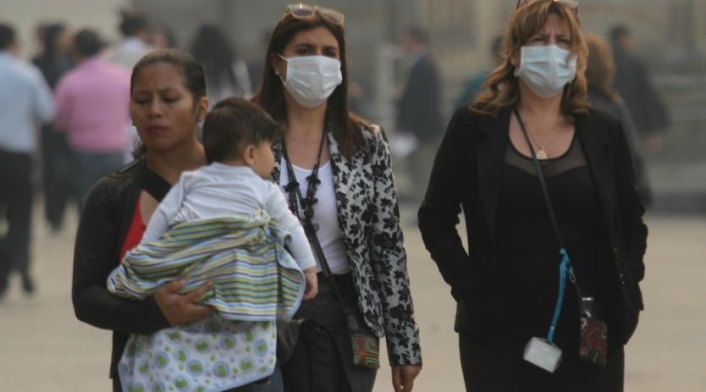 El uso del tapabocas es obligatorio en transporte público, espacios con aglomeraciones, problemas respiratorios y adultos mayores de 70 años