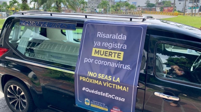 El carro fúnebre del coronavirus