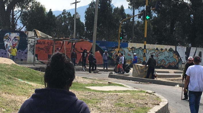 Protestas en Ciudad Bolívar por cuarentena 19 de abril 2020 Protestas en Ciudad Bolívar por cuarentena 19 de abril 2020
