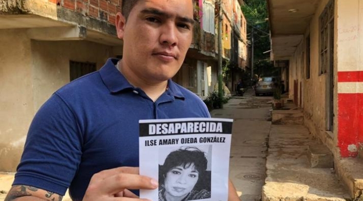 La defensa del acusado presentó la solicitud de libertad de su prohijado argumentando el vencimiento de términos.