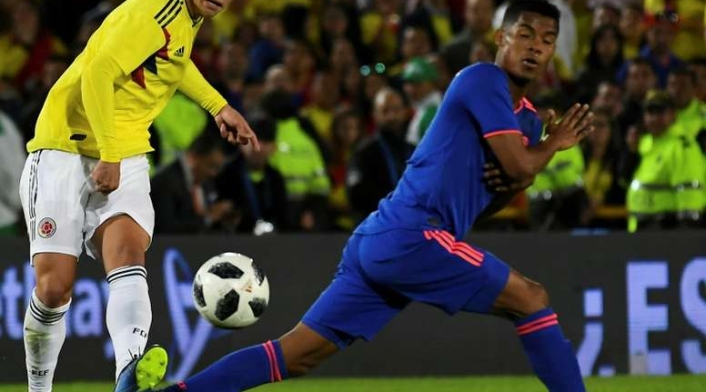James Rodríguez y Wilmar Barrios - Selección Colombia