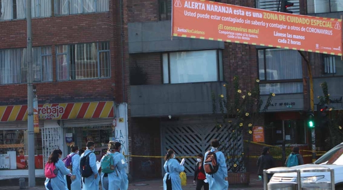 Alerta naranja en zonas de Bogotá por focos de contagio de coronavirus.
