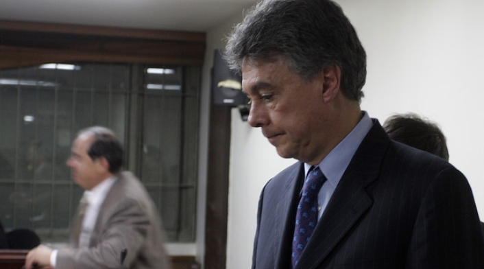 CARLOS ALBORNOZ