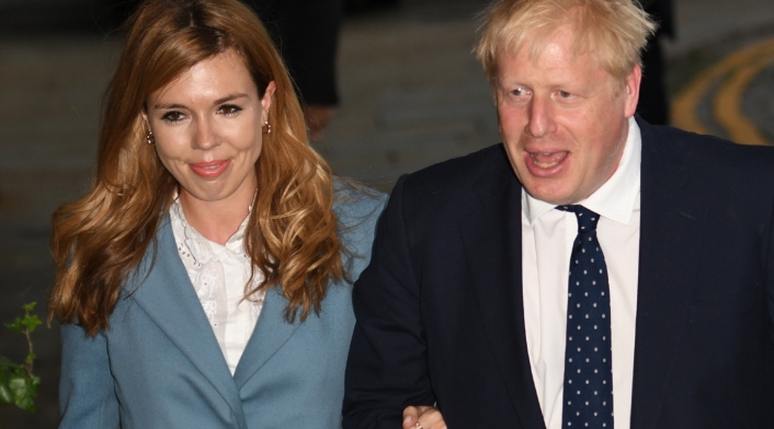 Boris Johnson y Carrie Symonds