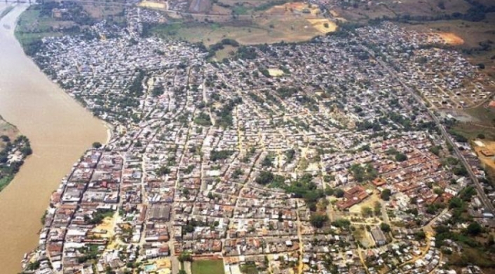 Caucasia, Antioquia Caucasia, Antioquia