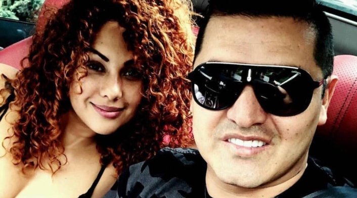 Hassam y su esposa