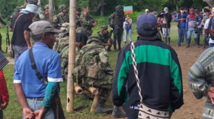 Indígenas ejército