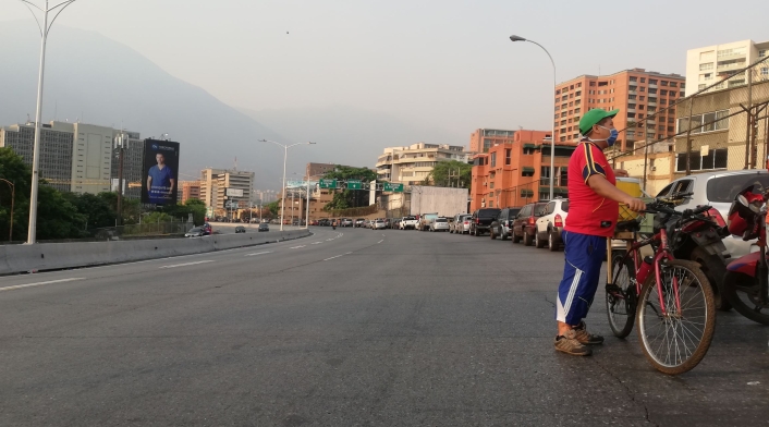 La escasez de gasolina ha tocado su pico más alto en Venezuela