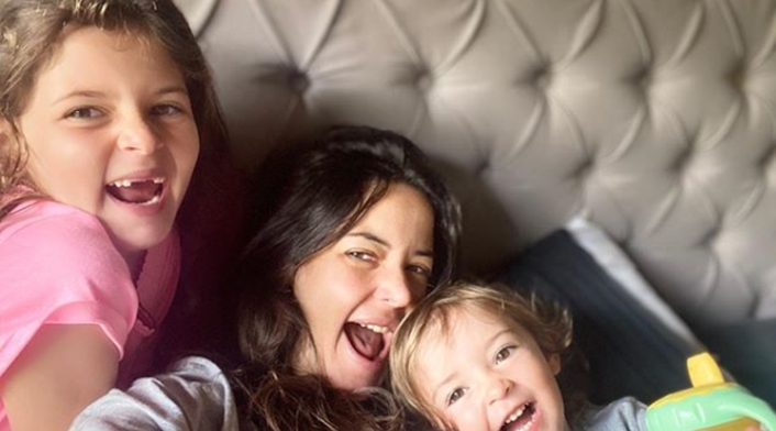 Maleja Restrepo e hijas