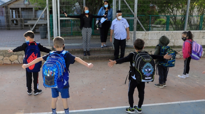 Coronavirus en Israel / Distanciamiento de niños en colegios
