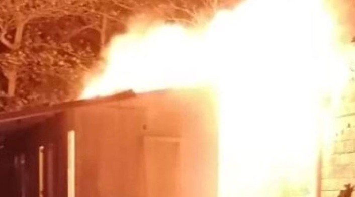 Por simple rumor, prenden fuego a una vivienda en San Andrés