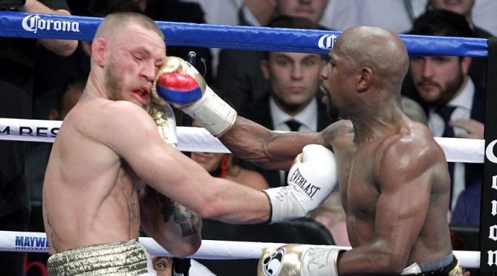 Conor McGregor vs Floyd Mayweather