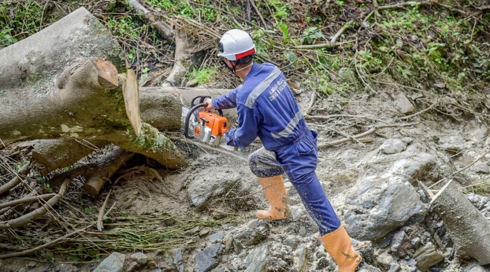 Realizarán obras de mitigación en el Cañón del Combeima tras desbordamiento de una quebrada