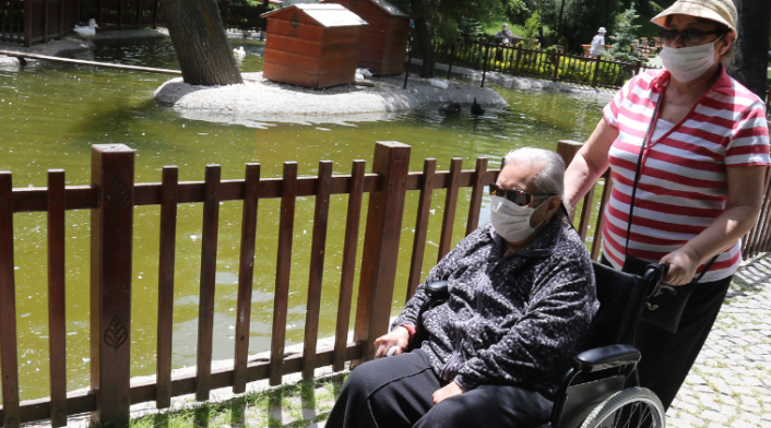 Ancianos abuelos tercera edad