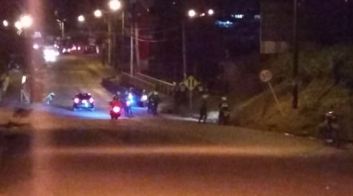 Enfrentamientos entre policías y delincuentes en Buenaventura