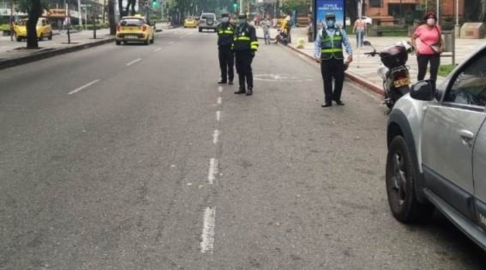 Coronavirus en Bucaramanga / controles de la Policía