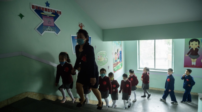 Regreso de niños a colegios / Coronavirus en Corea del Norte