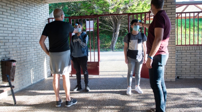 Regreso de niños a colegios / Coronavirus en España