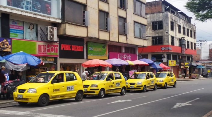 ¡Ojo taxistas! Así quedó el nuevo pico y placa durante aislamiento preventivo