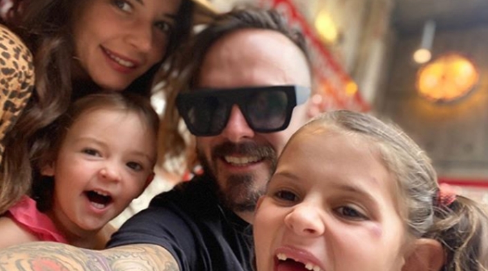 Maleja Restrepo, Tatan Mejía y sus hijas