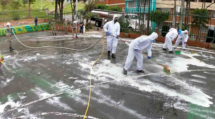 Desinfección en zonas de cuidado especial / Coronavirus en Bogotá