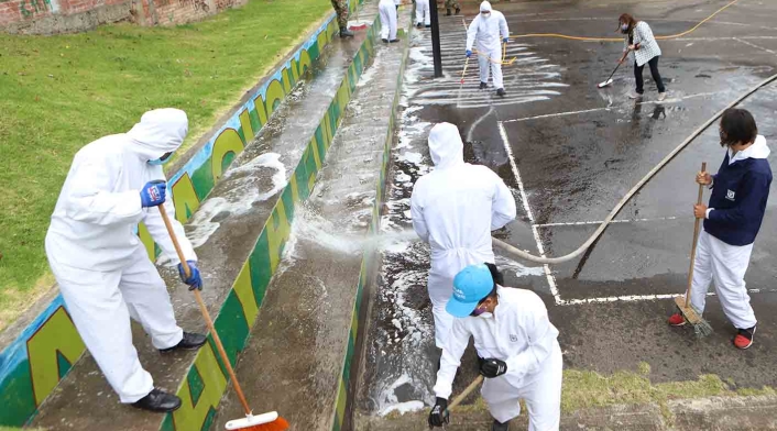 Desinfección en zonas de cuidado especial / Coronavirus en Bogotá
