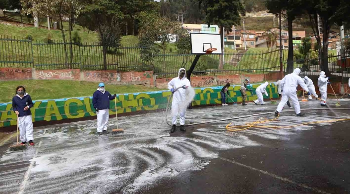 Desinfección en zonas de cuidado especial / Coronavirus en Bogotá