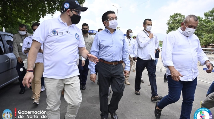 Ministro de Salud en la zona de frontera entre Colombia y Venezuela