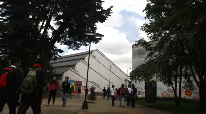 Universidad Nacional