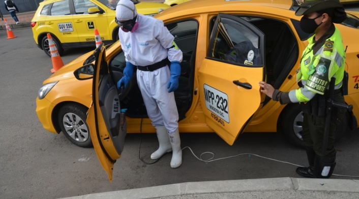 Desinfección de taxis en Bogotá / Coronavirus en Bogotá