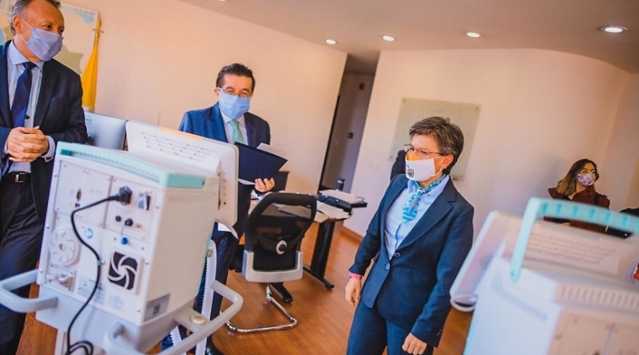 Entrega de ventiladores a Bogotá en medio de pandemia
