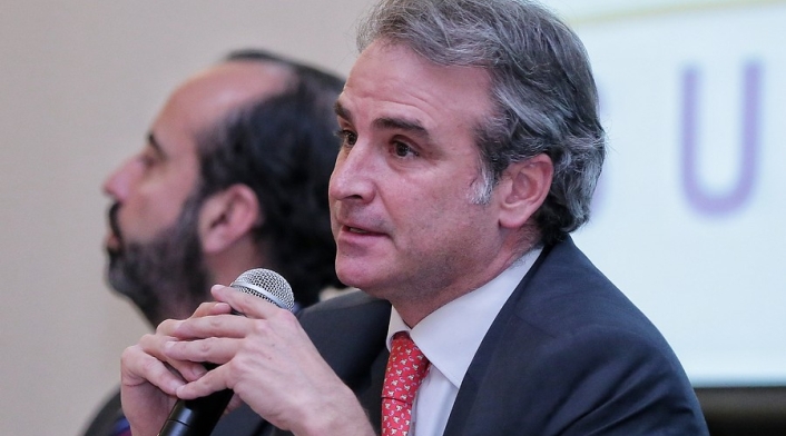 Pablo Felipe Robledo, SIC