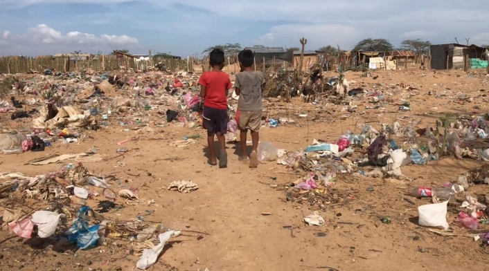 Habitantes de la Alta Guajira esperan respuestas.