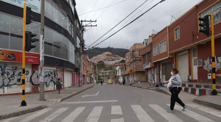 Cuarentena sectorizada en Bogotá / Desinfección de calles en Usme / Coronavirus en Bogotá