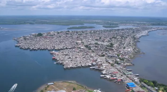 A las afueras de Tumaco esta ubicado el barioo Ciudadela 2000 A las afueras de Tumaco esta ubicado el barioo Ciudadela 2000