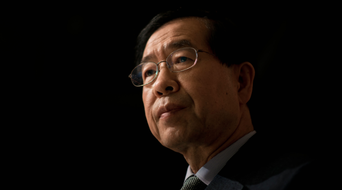 Hallan muerto al alcalde de Seúl, Park Won-soon