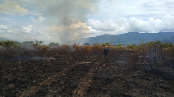 Incendio Forestal en Chinauta (Cundinamarca)