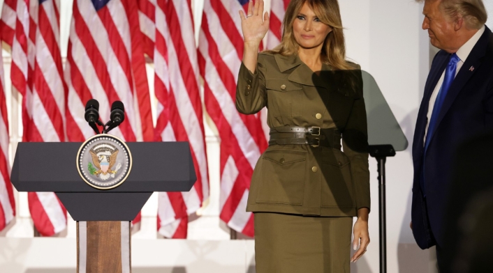 Melania Trump junto a Donald Trump en convención republicana